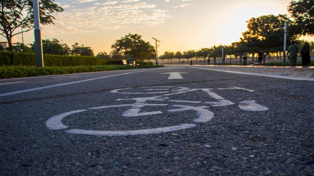 مسارات الدراجات الهوائية